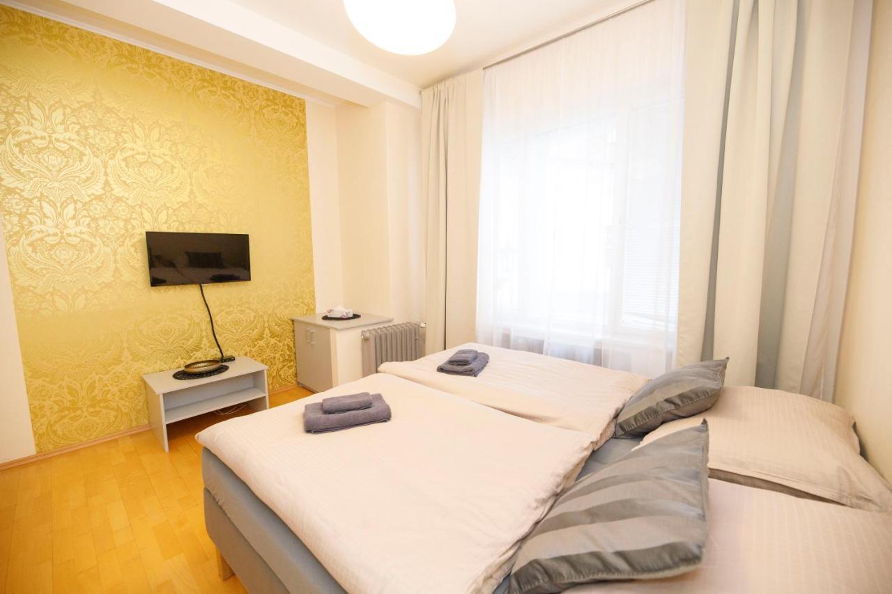 Libusina Villa Kutná Hora Esterno foto