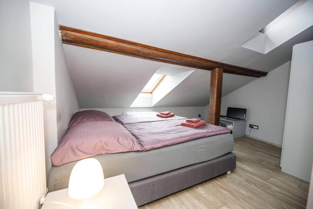 Libusina Villa Kutná Hora Esterno foto
