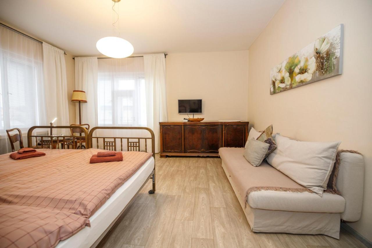 Libusina Villa Kutná Hora Esterno foto