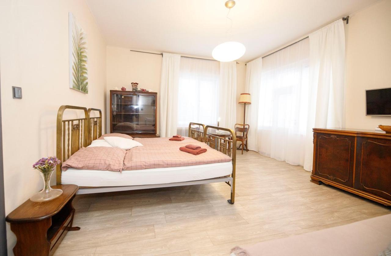 Libusina Villa Kutná Hora Esterno foto